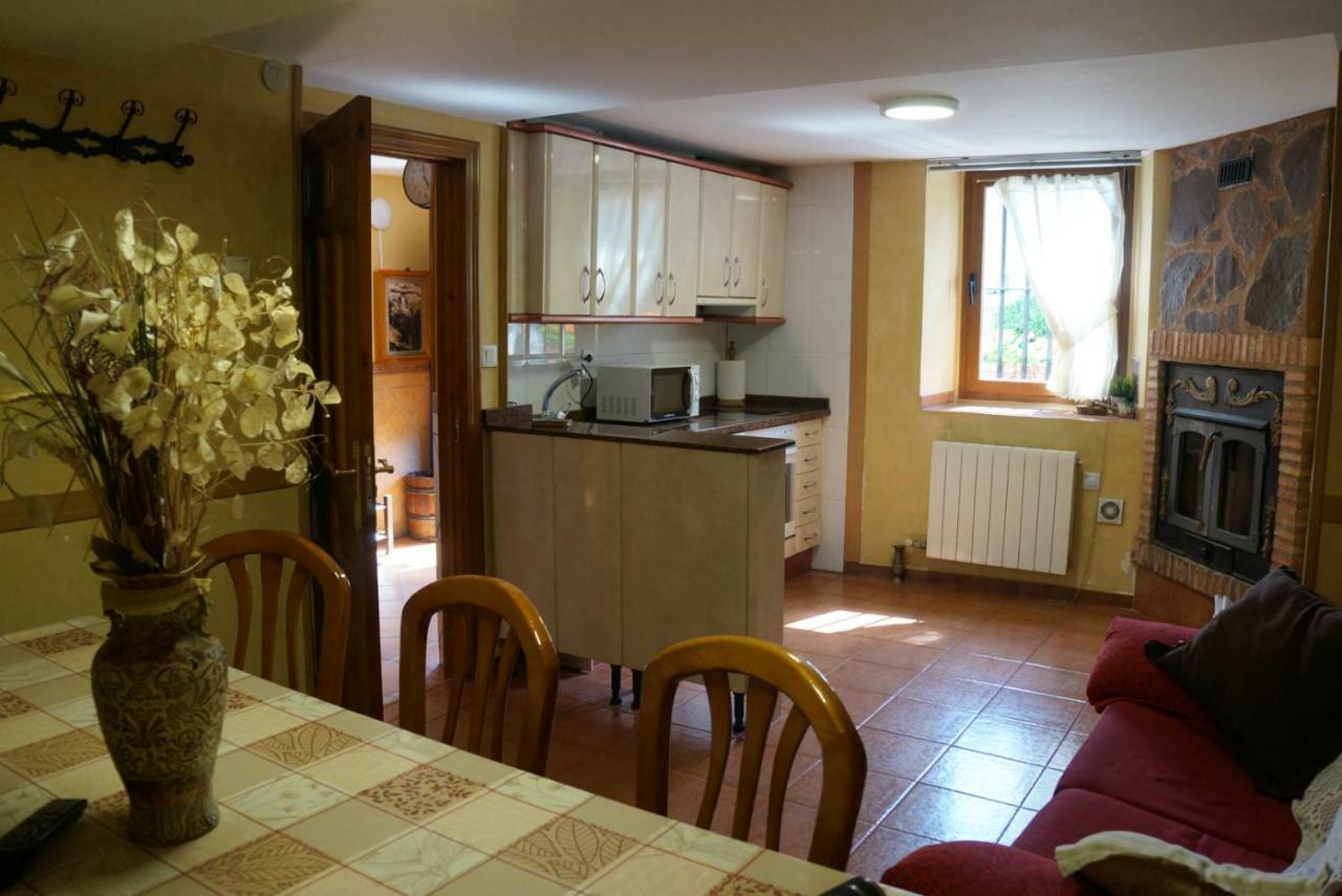 La Alpargateria Bed & Breakfast Villafranca Montes De Oca Exterior photo